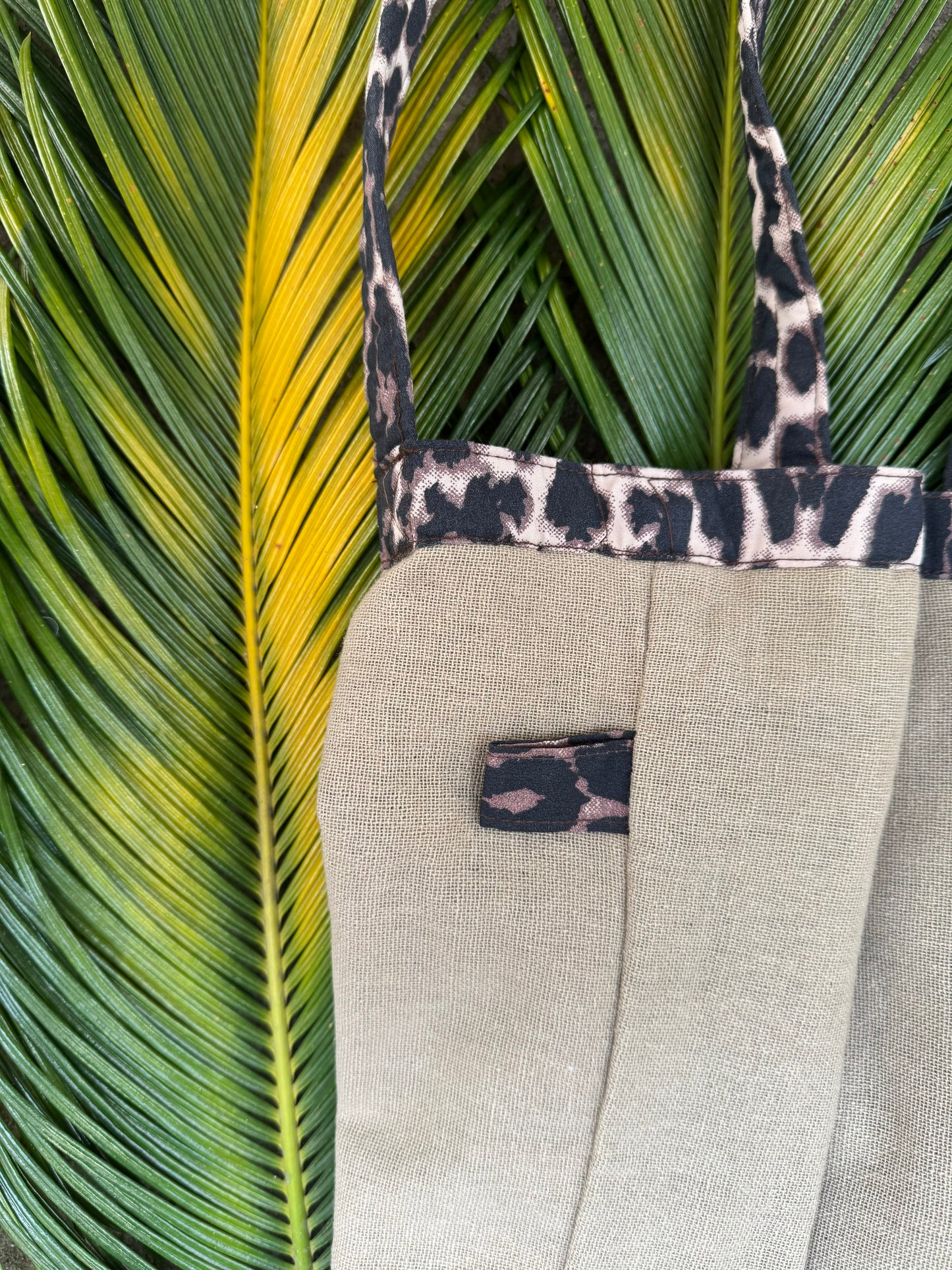 JUNGLE BAG •Tot Bag with pockets•